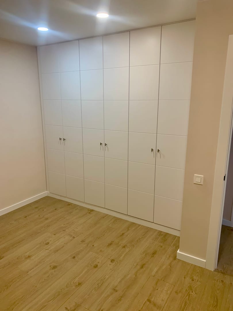 Piso moderno y minimalista - Image 3